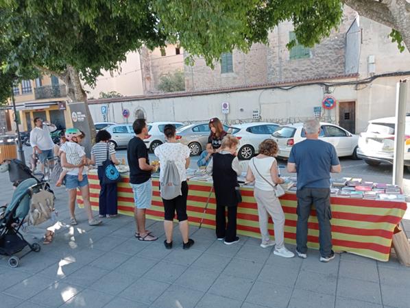 Quart Creixent a la plaça d'Algaida | 